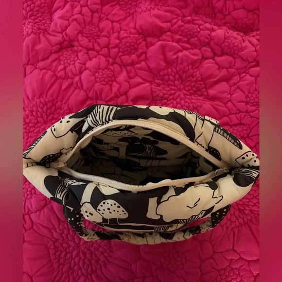 BAGGU RARE MINI CLOUD BAG - Picture 3 of 3